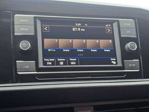 Used 2019 Volkswagen Jetta R-Line image 31