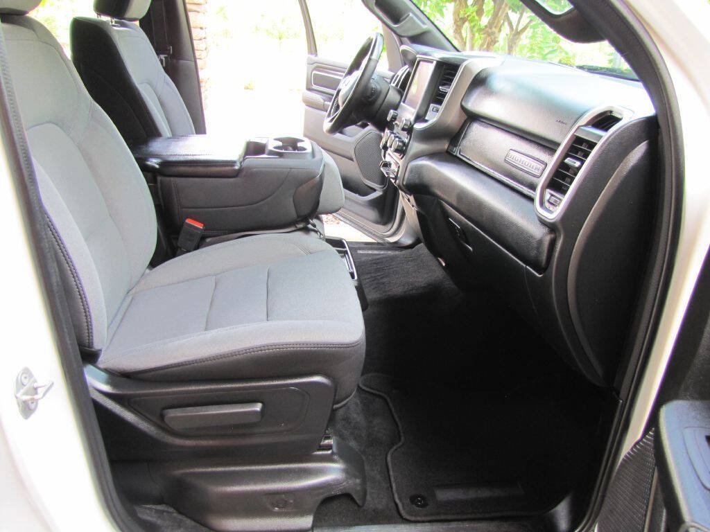 Used 2023 RAM 1500 Big Horn AWD/4WD image 19