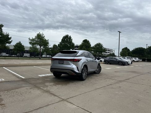 Used 2023 Lexus RX 350 Premium Plus w/ Cold Area Package FWD image 2