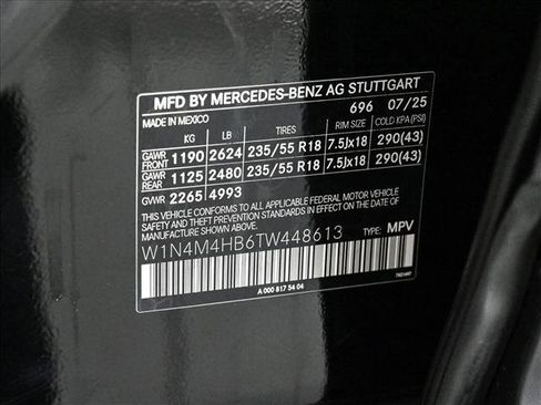Certified 2026 Mercedes-Benz GLB 250 4MATIC image 27