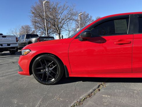 Used 2022 Honda Civic Sport image 10