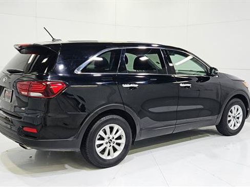 Used 2020 Kia Sorento L FWD image 8