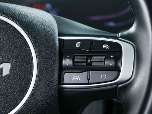 Used 2023 Kia Sportage EX FWD image 14