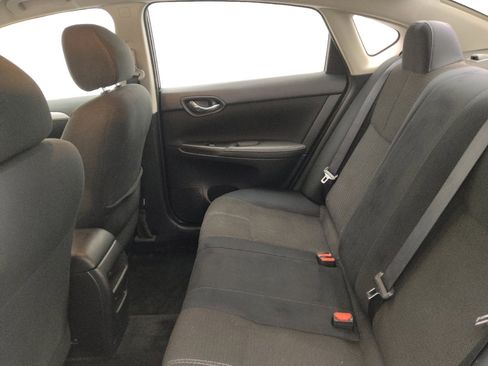 Used 2017 Nissan Sentra S image 18