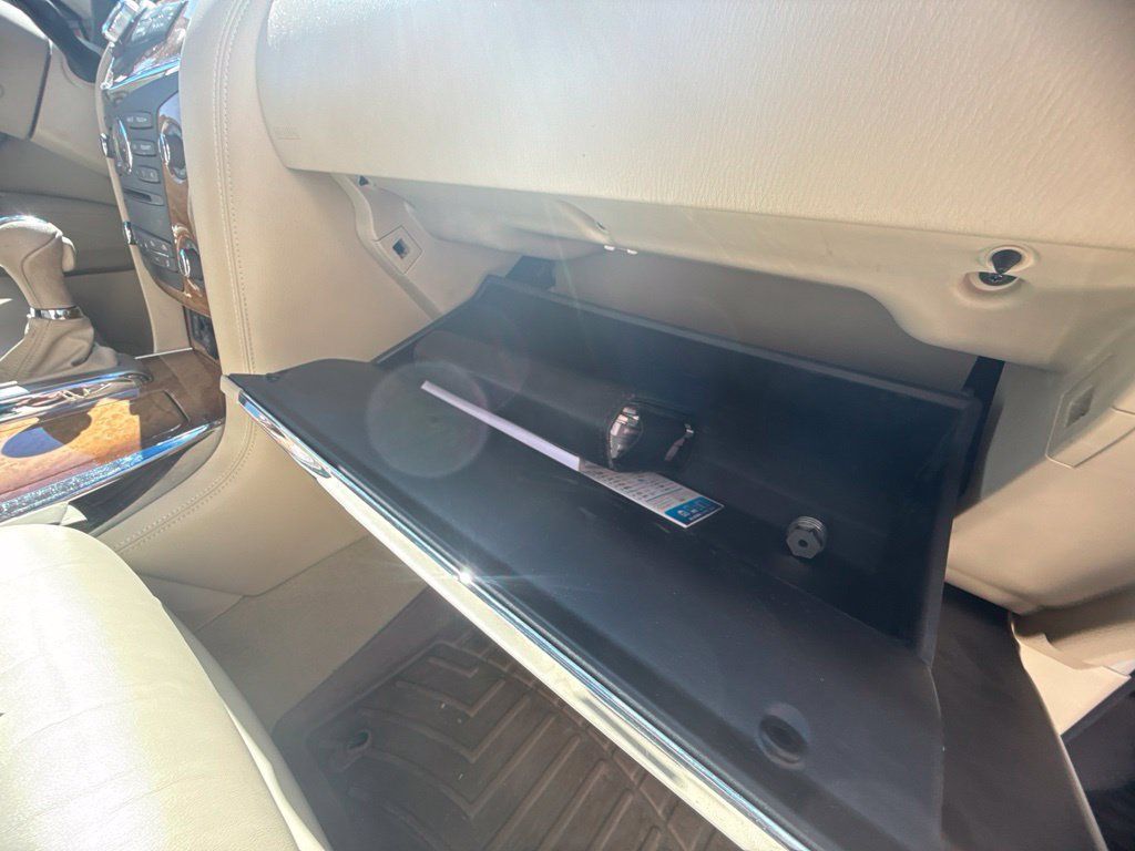 Used 2014 INFINITI QX80 4WD w/ Theater Package image 35