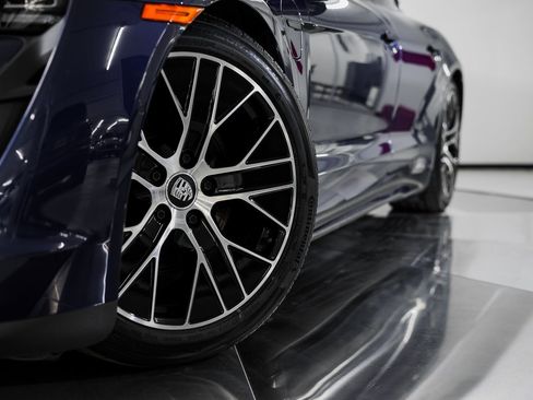 Certified 2023 Porsche Taycan 4S image 11