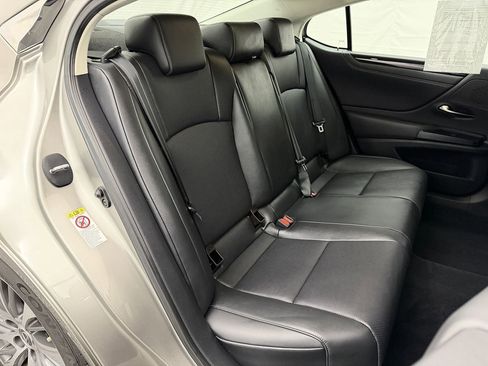 Used 2019 Lexus ES 350 w/ Premium Package FWD image 31