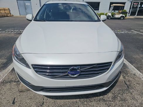 Used 2015 Volvo V60 T5 Premier AWD/4WD image 2