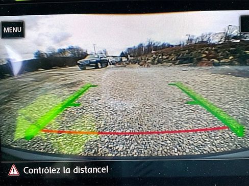 Used 2019 Volkswagen Golf R 4-Door image 18