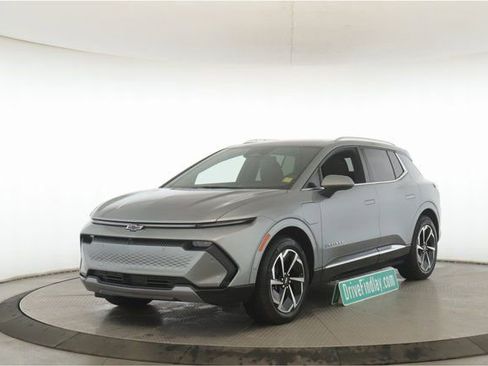 Used 2024 Chevrolet Equinox EV LT w/ Active Safety Package 3 image 10