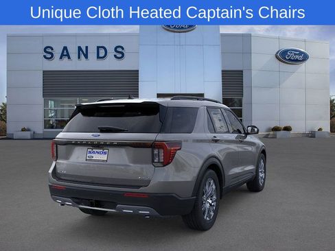 New 2026 Ford Explorer Active w/ Active Comfort Package image 8