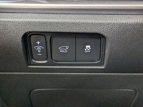 Used 2025 Kia Sorento EX image 12