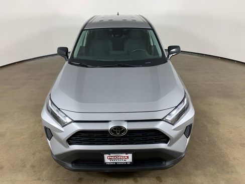 Used 2024 Toyota RAV4 LE image 4