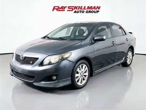 Used 2010 Toyota Corolla S image 3