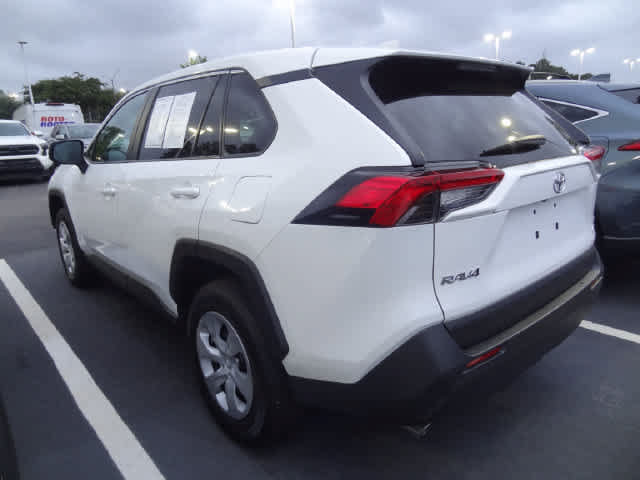 Certified 2025 Toyota RAV4 LE AWD/4WD image 6