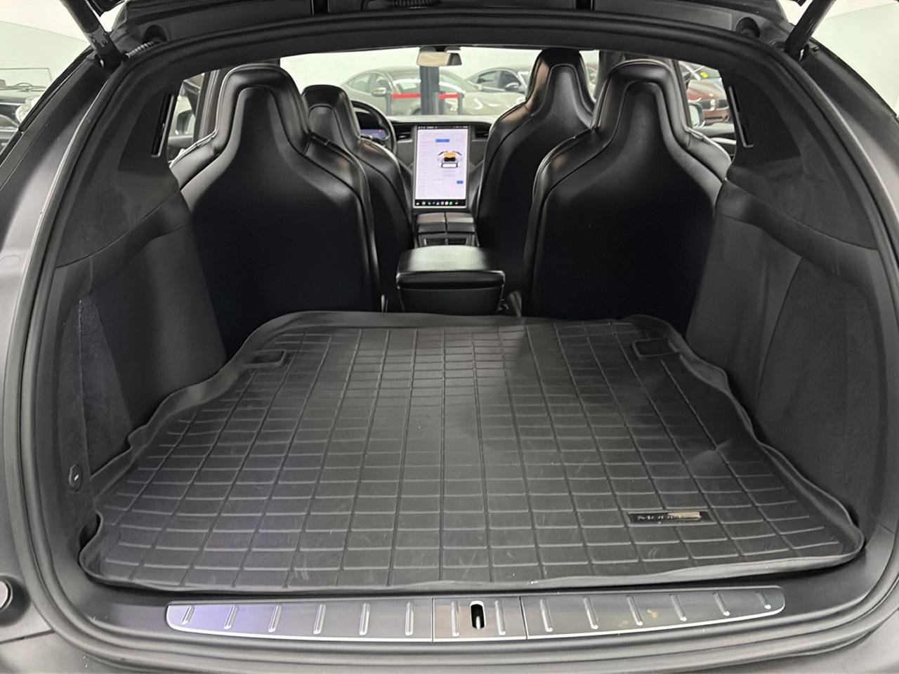 Used 2018 Tesla Model X 75D AWD/4WD image 33