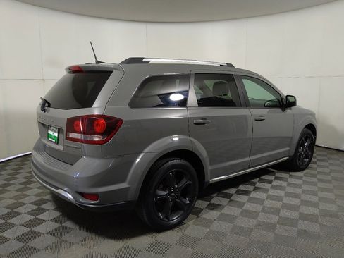 Used 2020 Dodge Journey Crossroad FWD image 10