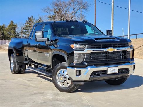 New 2026 Chevrolet Silverado 3500 LT w/ Texas Edition image 1