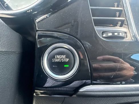 Used 2021 Buick Encore Preferred FWD image 12
