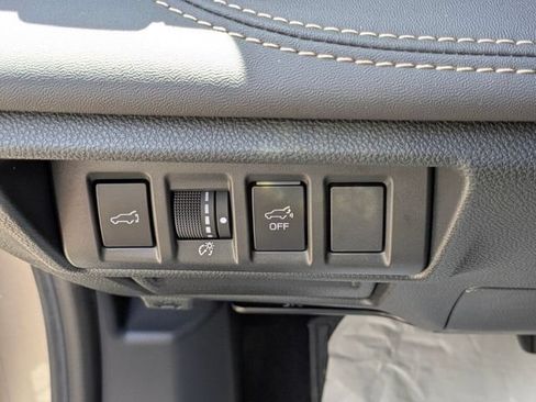 Used 2020 Subaru Outback Limited w/ Popular Package #2 AWD/4WD image 24