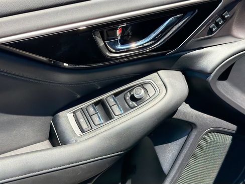 Used 2023 Subaru Legacy Limited AWD/4WD image 17