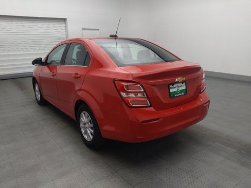 Used 2017 Chevrolet Sonic LT w/ Convenience Package FWD image 5