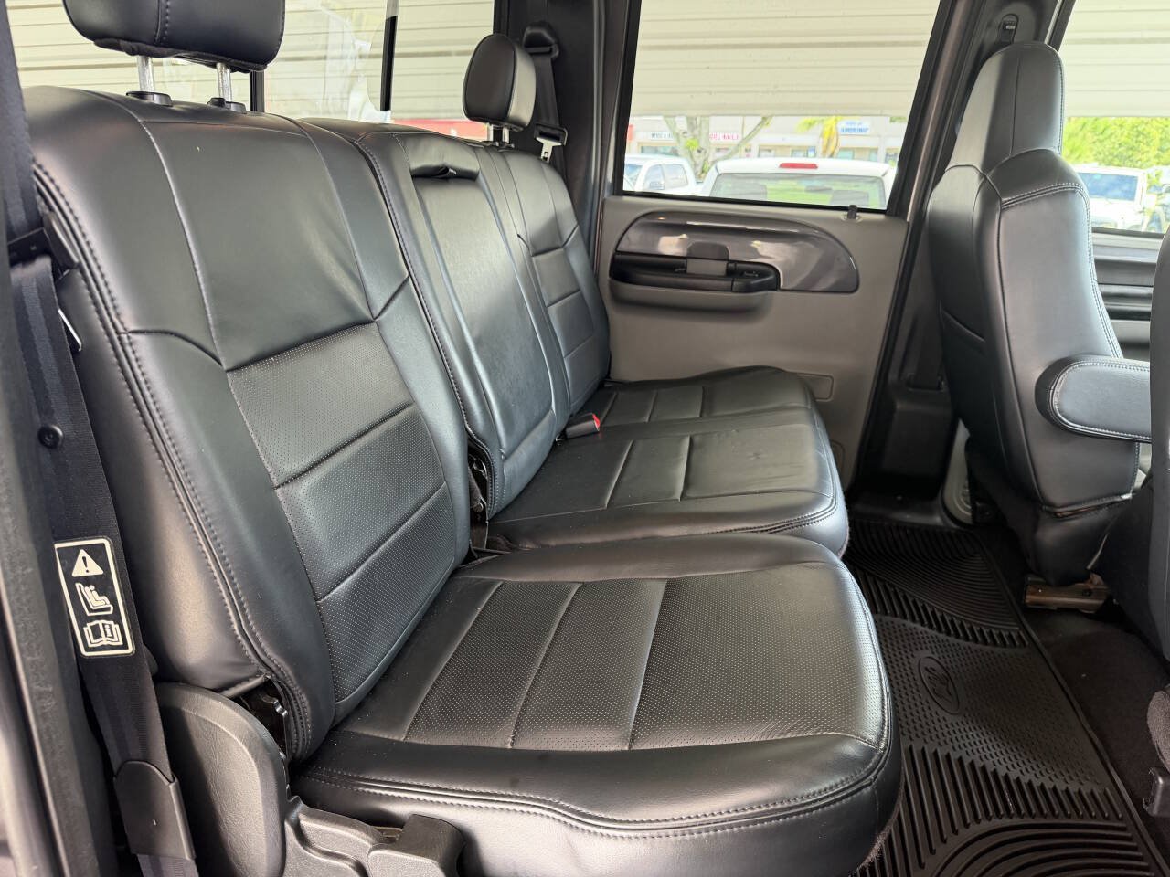 Used 2004 Ford F250 Lariat AWD/4WD image 11