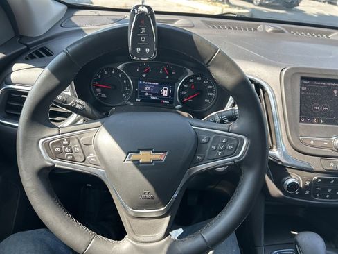 Used 2023 Chevrolet Equinox LT w/ Driver Convenience Package image 49
