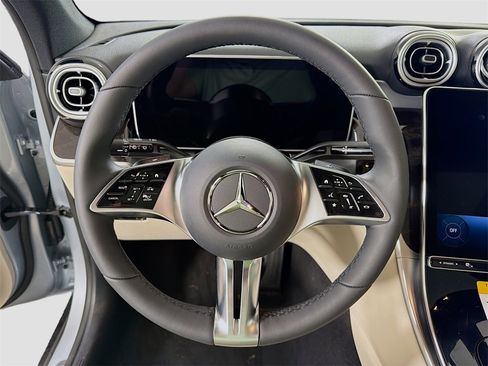 New 2026 Mercedes-Benz GLC 300 4MATIC image 13