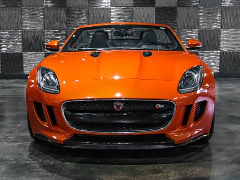Used 2014 Jaguar F-TYPE S RWD image 6