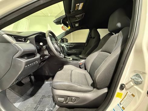 Certified 2022 Toyota RAV4 SE w/ SE Grade Weather Package AWD/4WD image 13