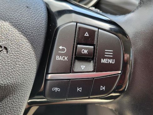 Used 2024 Ford Escape Platinum w/ Premium Technology Package AWD/4WD image 18