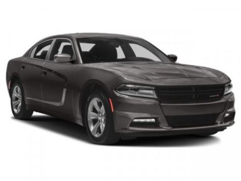 Used 2015 Dodge Charger SXT w/ Plus Group image 9