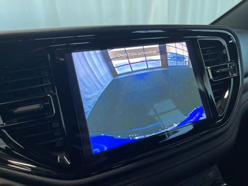 Used 2024 Dodge Durango R/T w/ Trailer Tow Group IV image 12