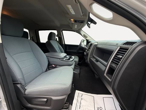 Used 2018 RAM 1500 Express w/ Express Value Package AWD/4WD image 13