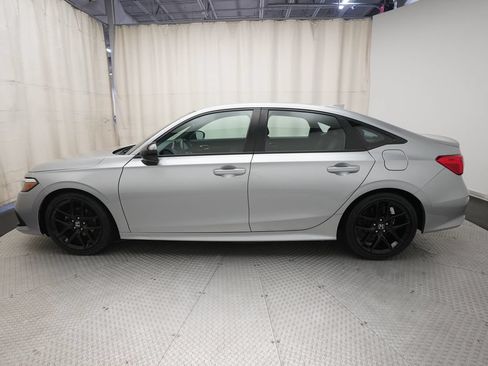 Used 2024 Honda Civic Sport image 23
