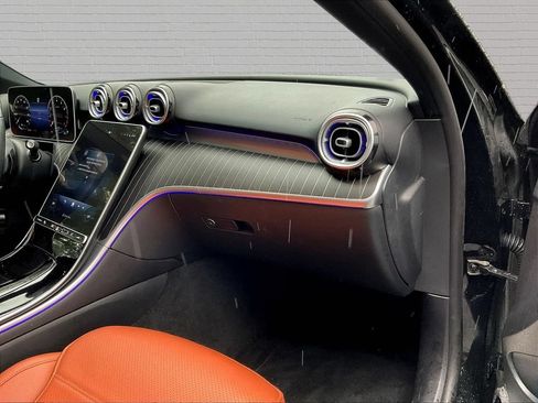Used 2022 Mercedes-Benz C 300 Sedan w/ Exclusive Trim Package image 21
