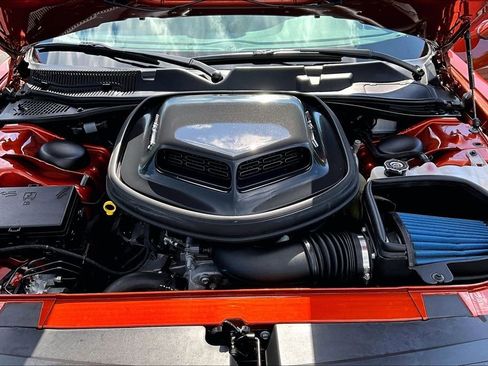 Used 2020 Dodge Challenger R/T w/ Shaker Package RWD image 30