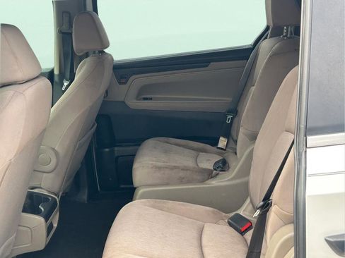 Used 2022 Honda Odyssey LX image 13