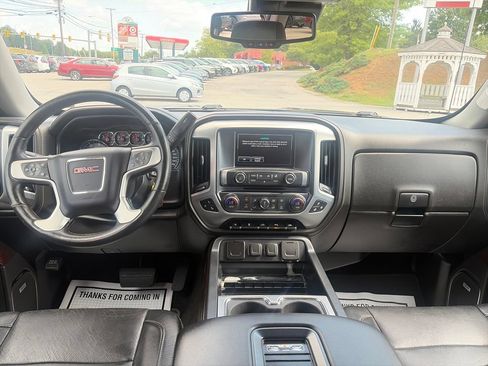 Used 2018 GMC Sierra 1500 SLT AWD/4WD image 13