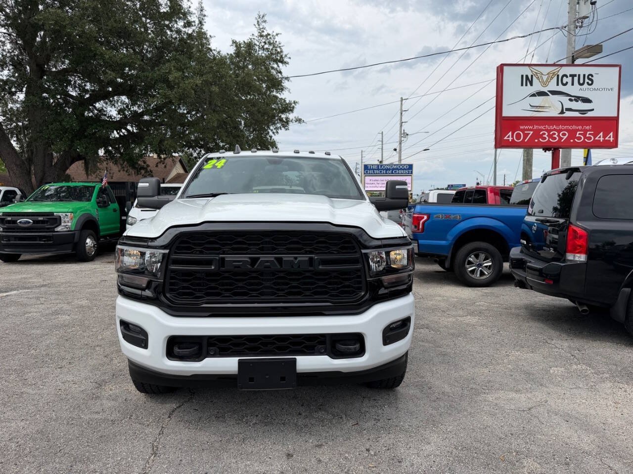 Used 2024 RAM 2500 Tradesman w/ Protection Group AWD/4WD image 4