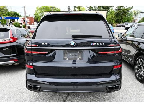 Used 2025 BMW X7 M60i AWD/4WD image 5