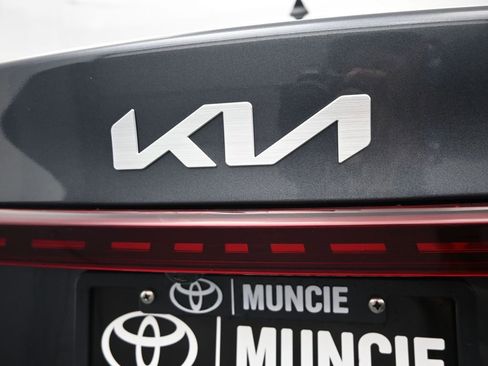 Used 2024 Kia Forte LXS w/ LXS Technology Package image 38