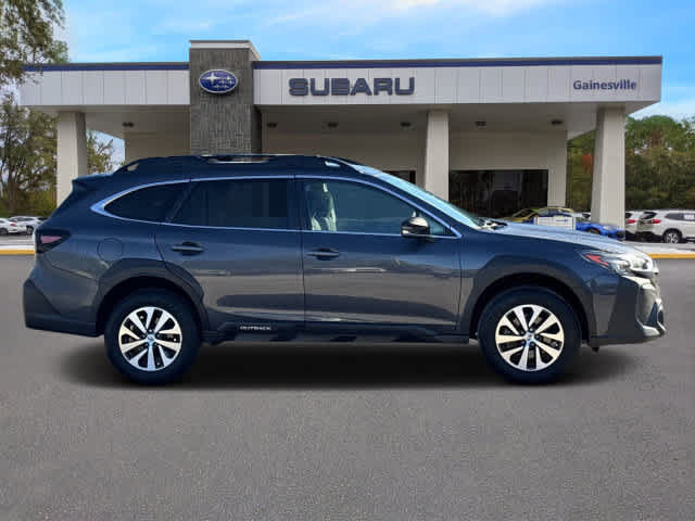Certified 2024 Subaru Outback Premium AWD/4WD image 7