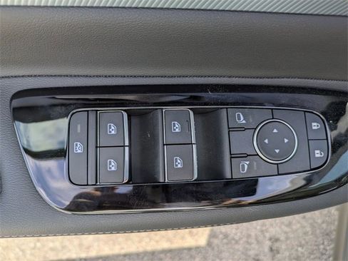 New 2025 Nissan Murano SL image 13