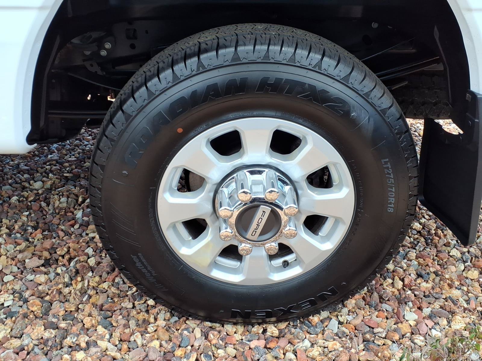 Used 2024 Ford F250 XLT w/ FX4 Off-Road Package AWD/4WD image 6