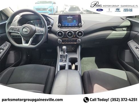 Used 2023 Nissan Sentra SV image 8