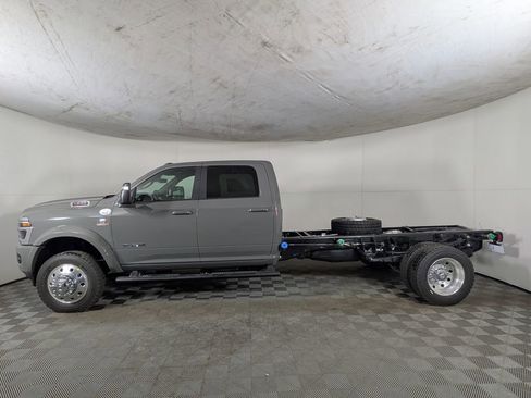New 2026 RAM 5500 Tradesman image 3