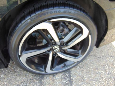 Used 2018 Honda Accord Sport image 26