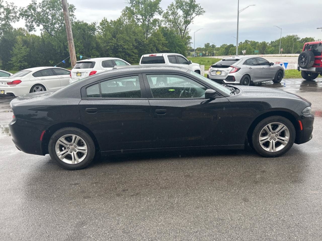 Used 2022 Dodge Charger SXT RWD image 4